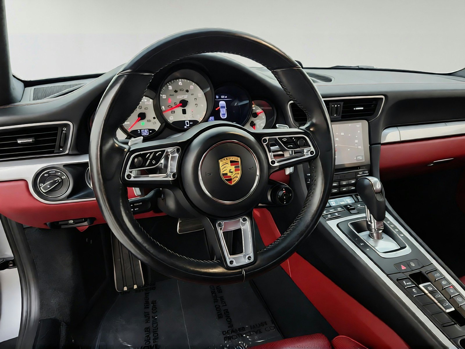 Used 2017 Porsche 911 Carrera GTS RWD image 24