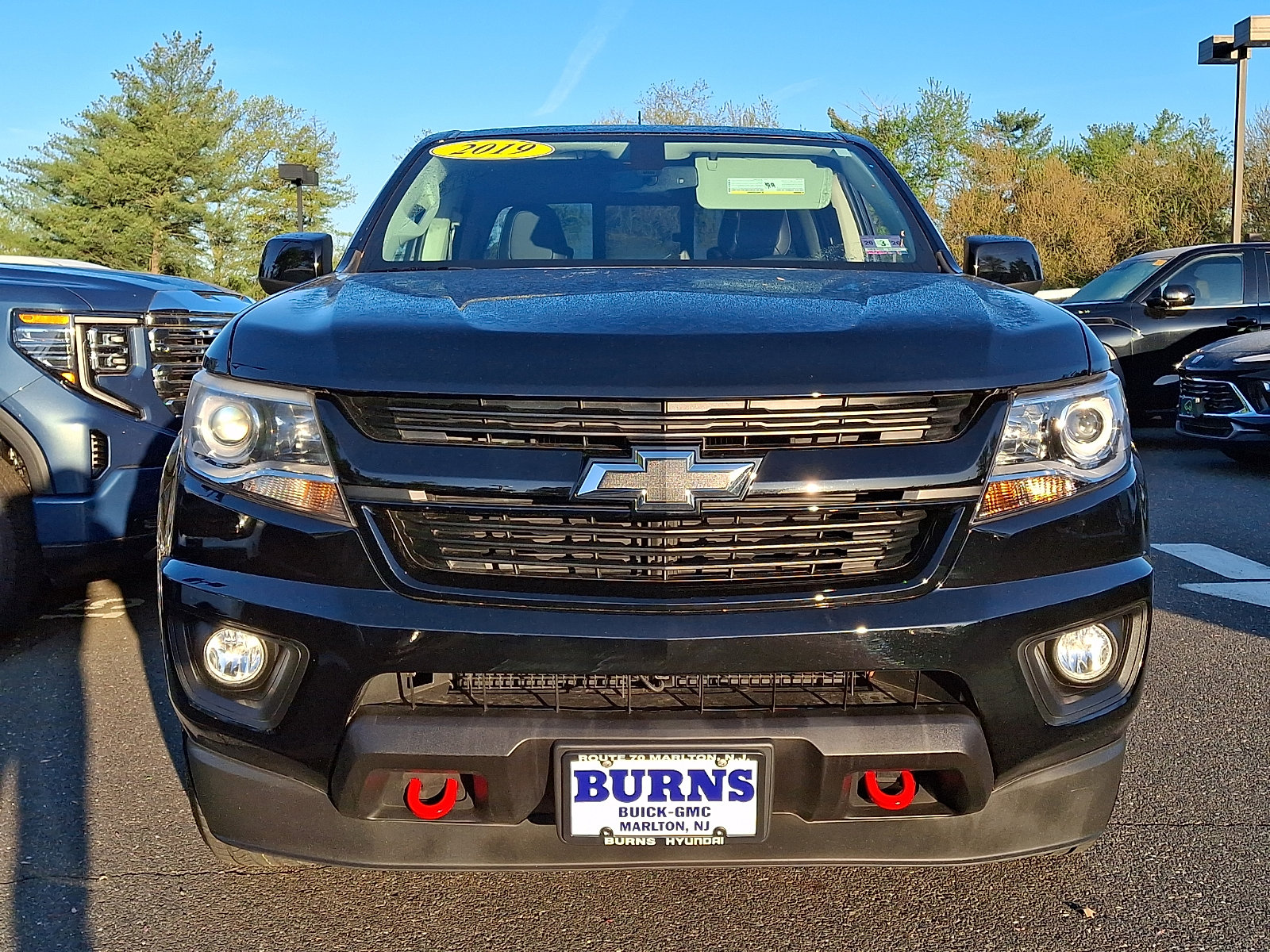 Used 2019 Chevrolet Colorado LT w/ Redline Special Edition image 2