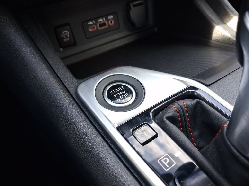 Used 2025 Nissan Sentra SR FWD image 27