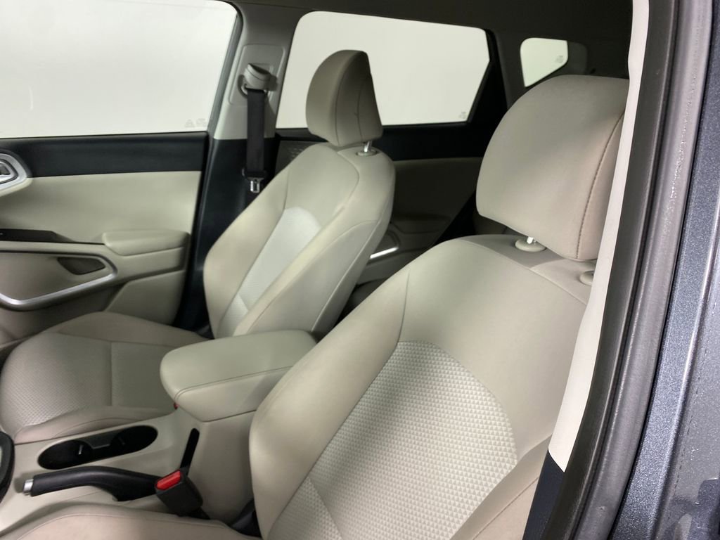 Certified 2024 Kia Soul LX image 8