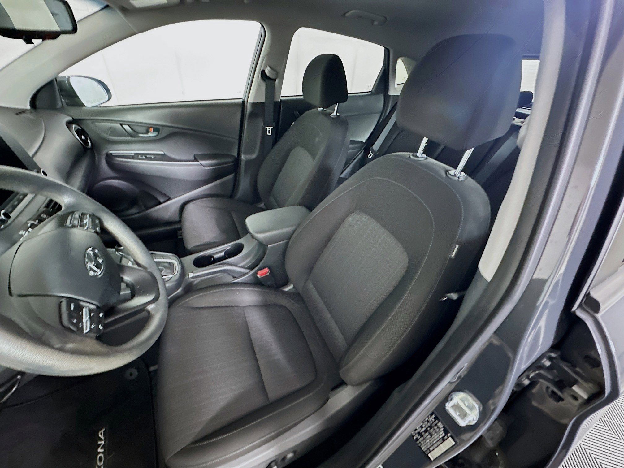 Used 2023 Hyundai Kona SEL w/ Cargo Package FWD image 13