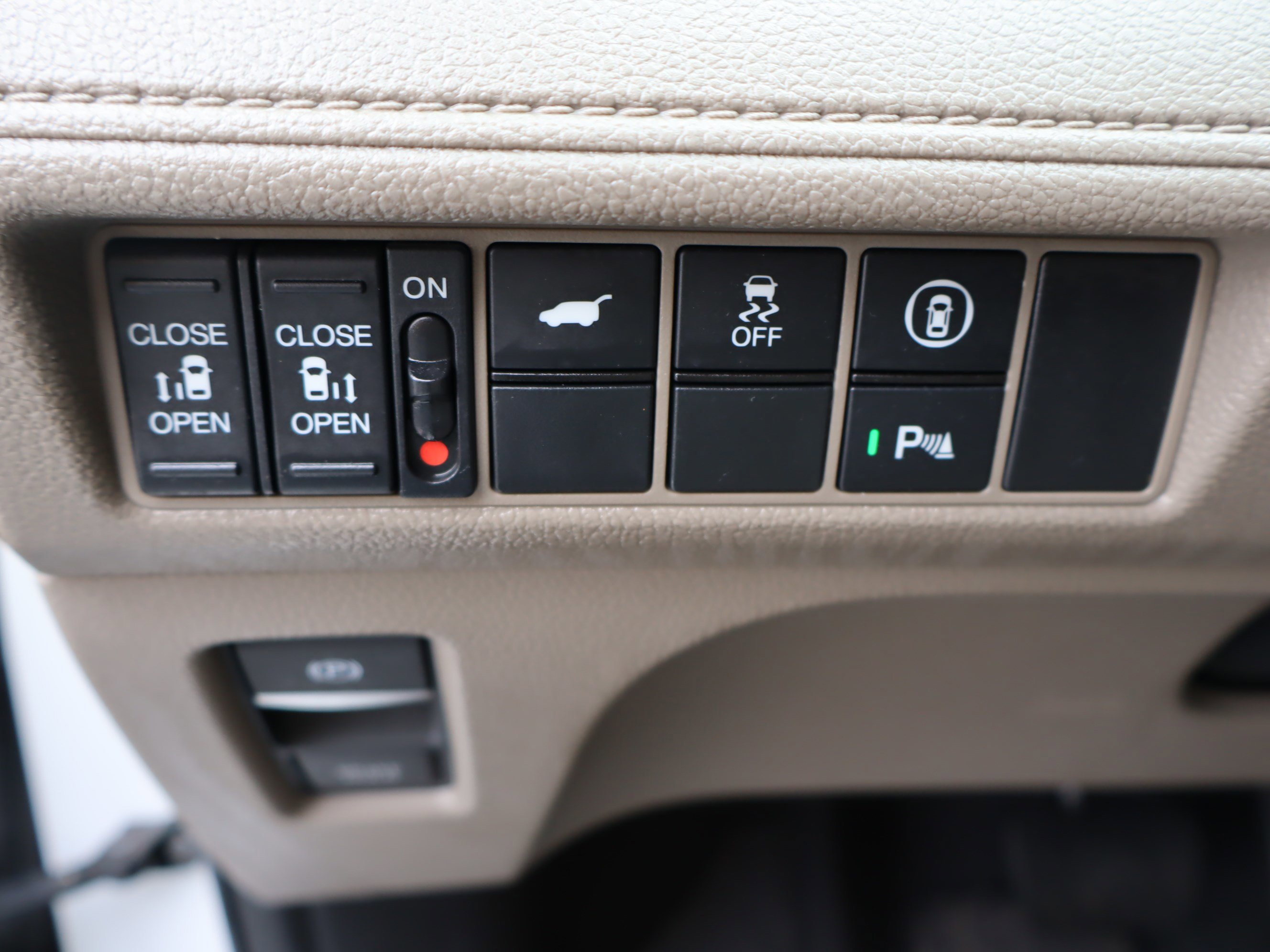 Used 2022 Honda Odyssey Elite image 20