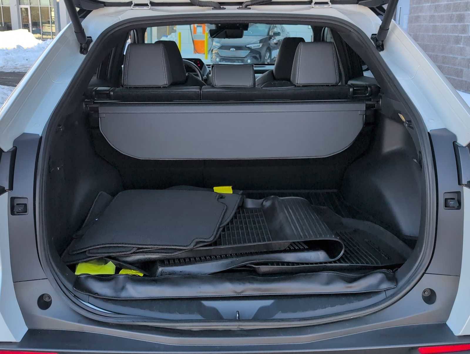 Used 2023 Subaru Solterra AWD image 36