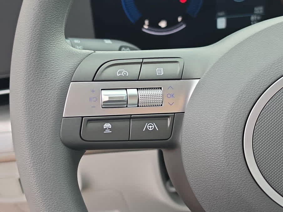 New 2027 Hyundai Kona SE FWD image 23
