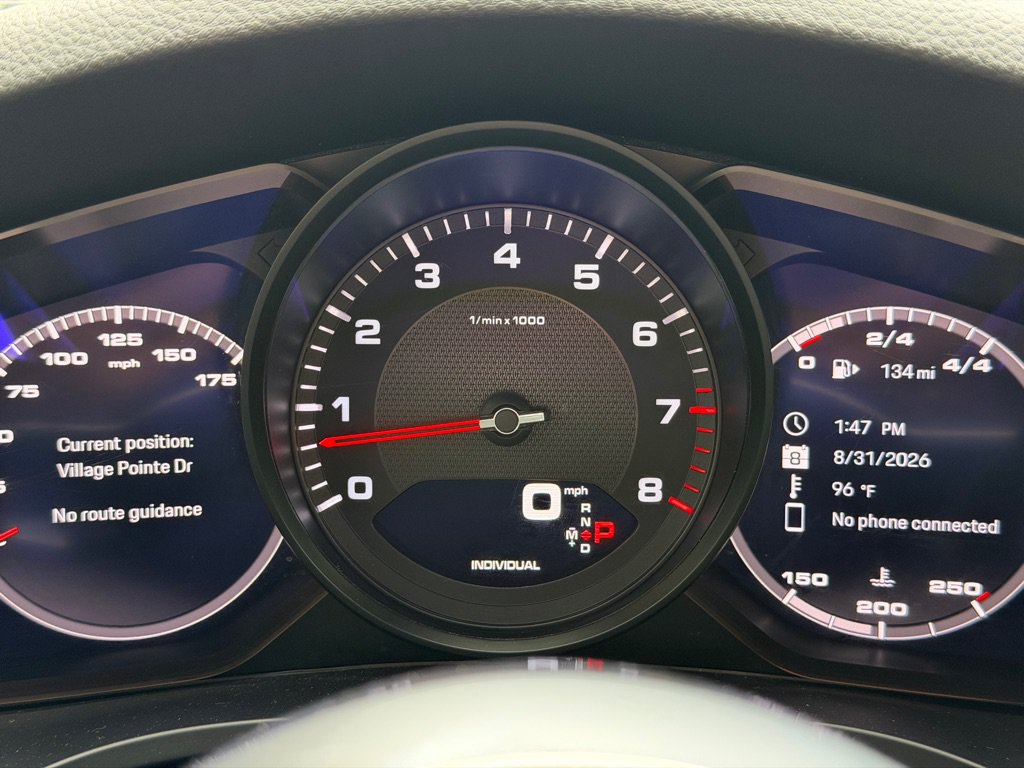 Used 2023 Porsche Cayenne AWD/4WD image 39