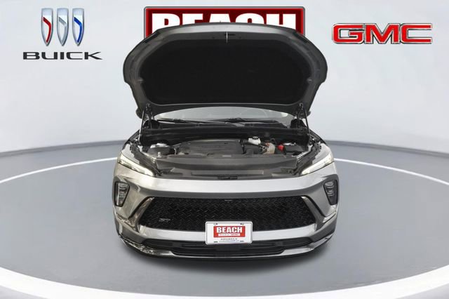 Used 2025 Buick Envision Sport Touring image 9