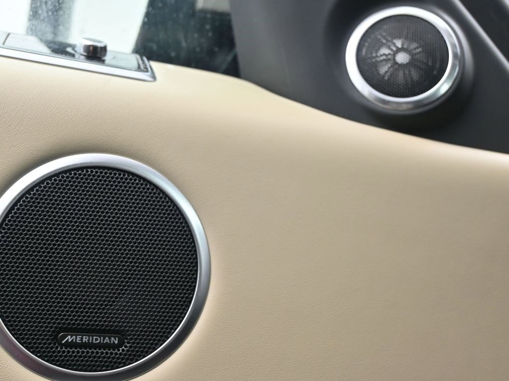 Used 2022 Land Rover Range Rover Sport HSE Dynamic image 17