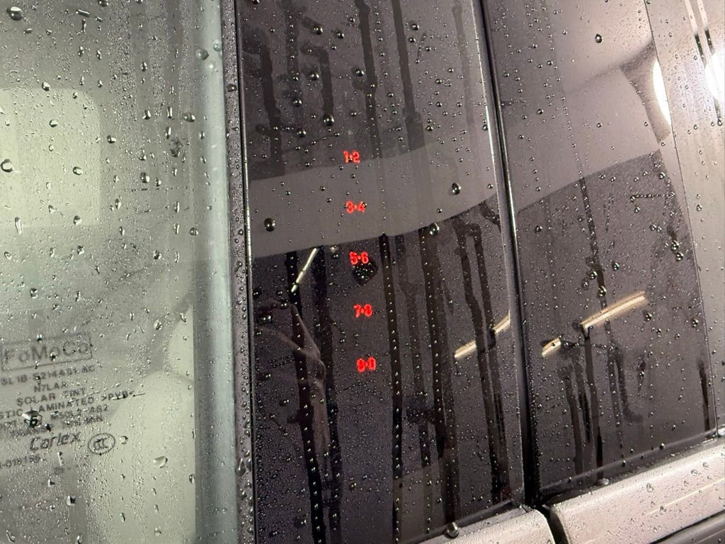 New 2025 Lincoln Navigator Reserve image 12