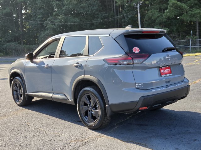New 2026 Nissan Rogue SV FWD image 3