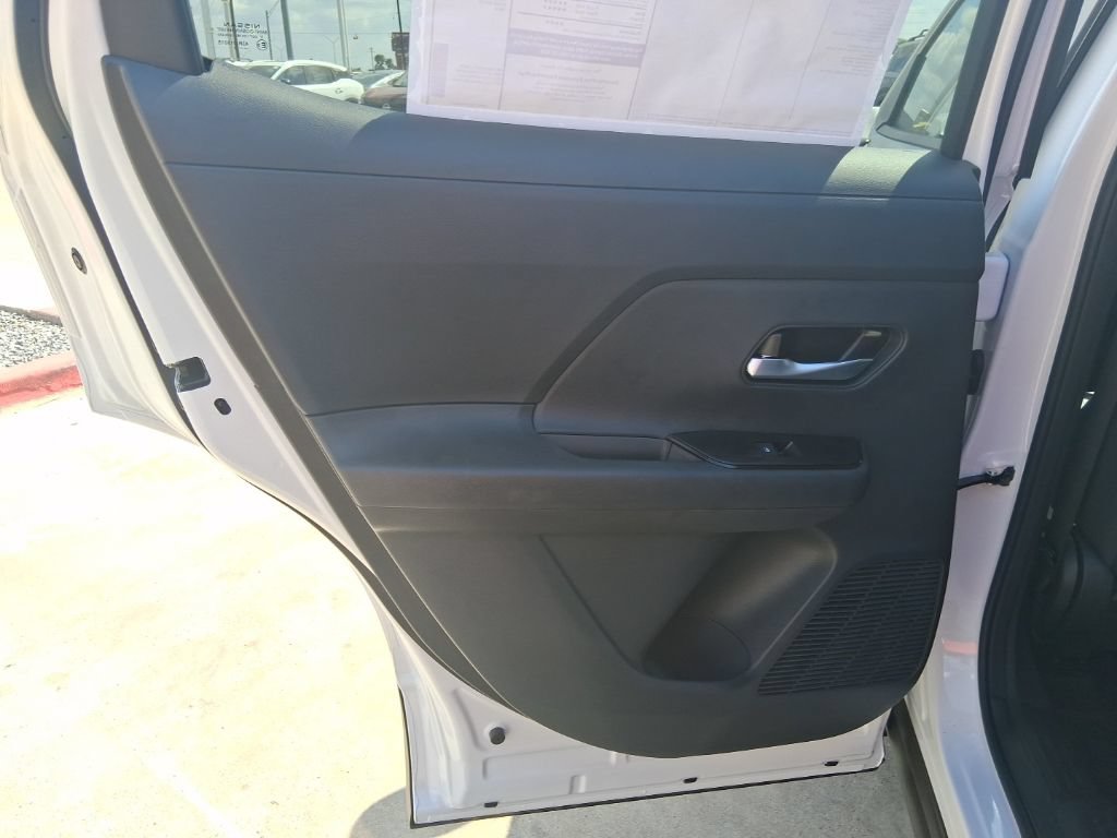 Certified 2026 Nissan Kicks SV w/ Cold Weather Package FWD image 24