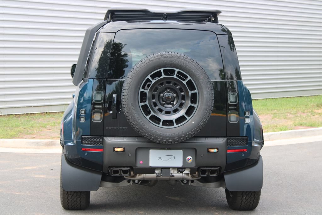 New 2026 Land Rover Defender 110 OCTA AWD/4WD image 5