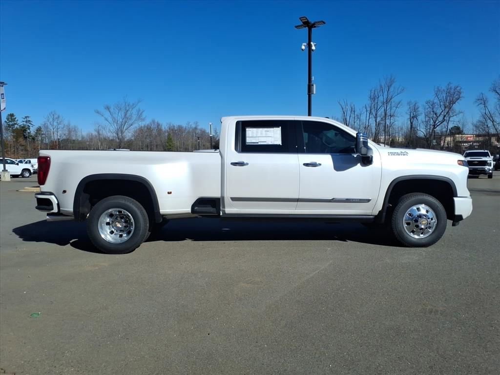 New 2026 Chevrolet Silverado 3500 High Country w/ Technology Package image 26