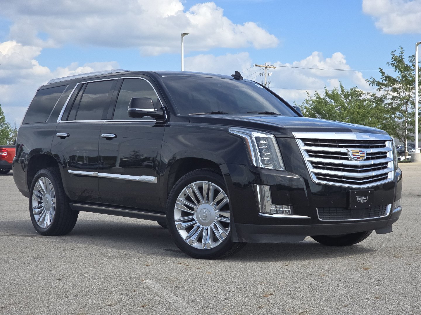 Used 2016 Cadillac Escalade Platinum AWD/4WD image 2