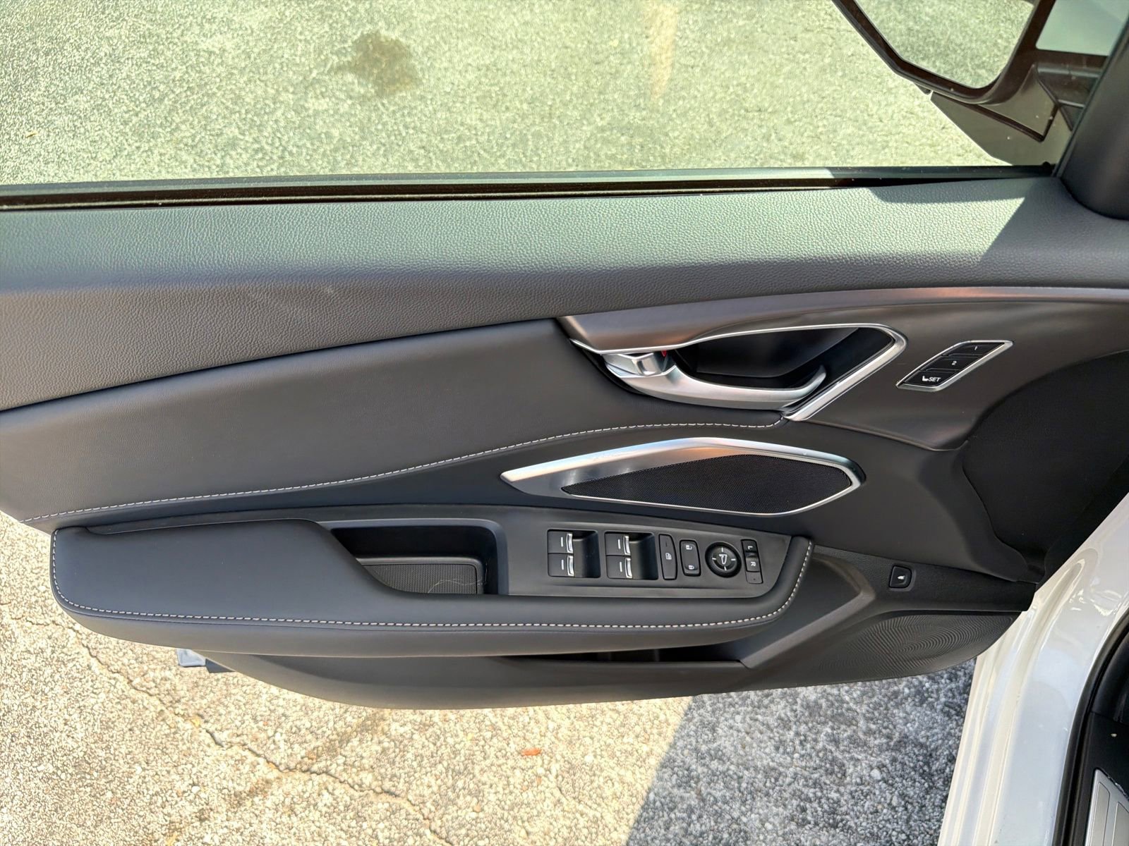 New 2026 Acura RDX SH-AWD image 19