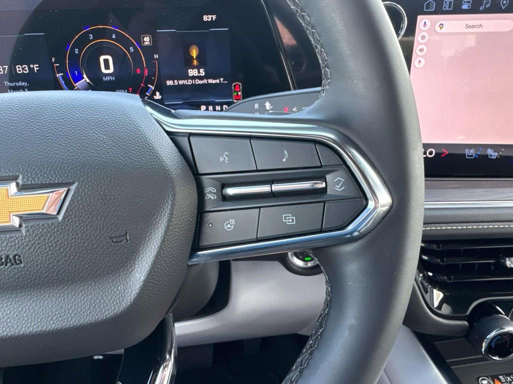 New 2026 Chevrolet Suburban Premier RWD image 25