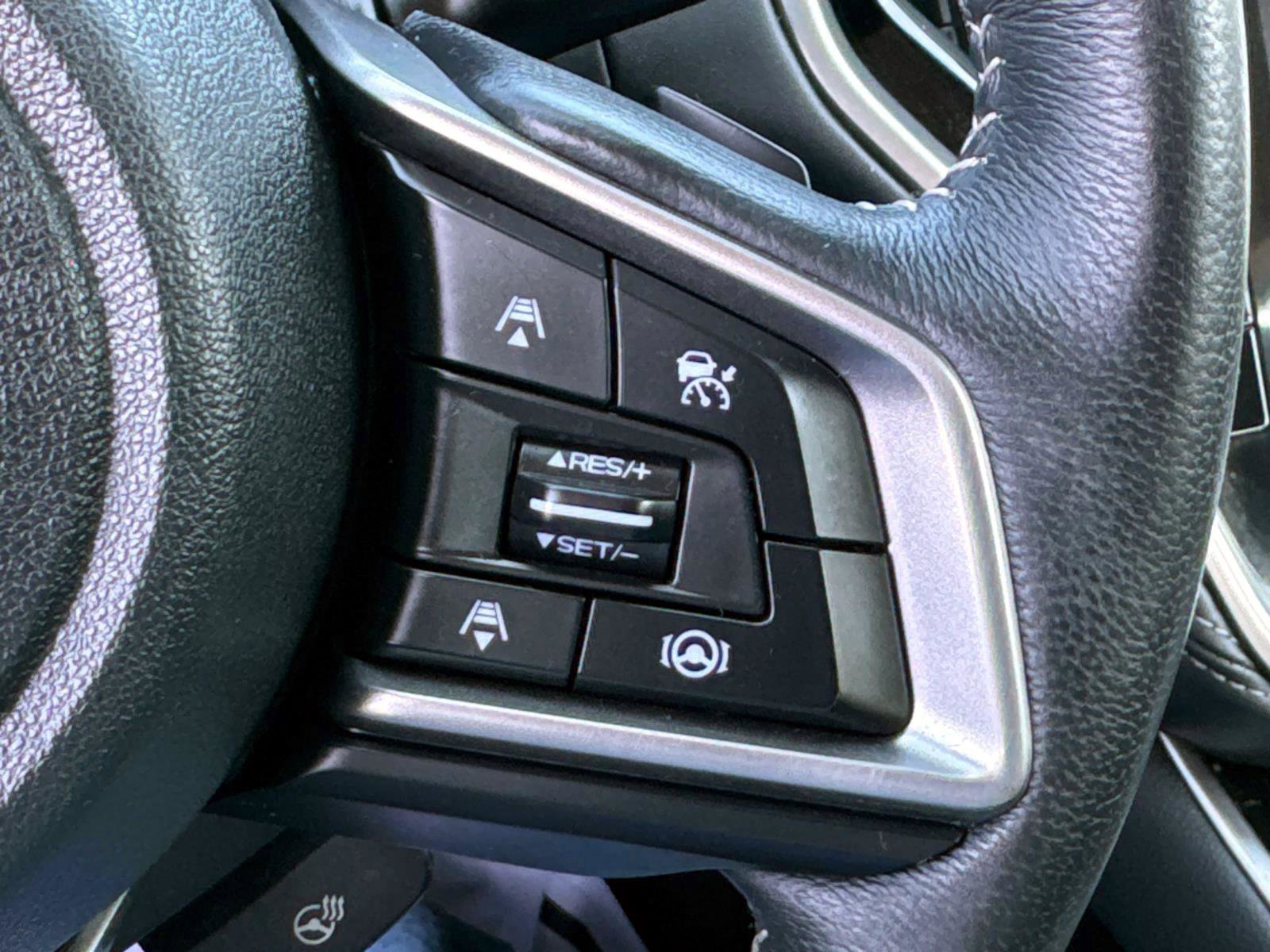 Used 2022 Subaru Legacy Limited image 21