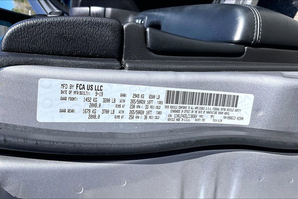 Used 2020 Jeep Grand Cherokee Altitude image 14