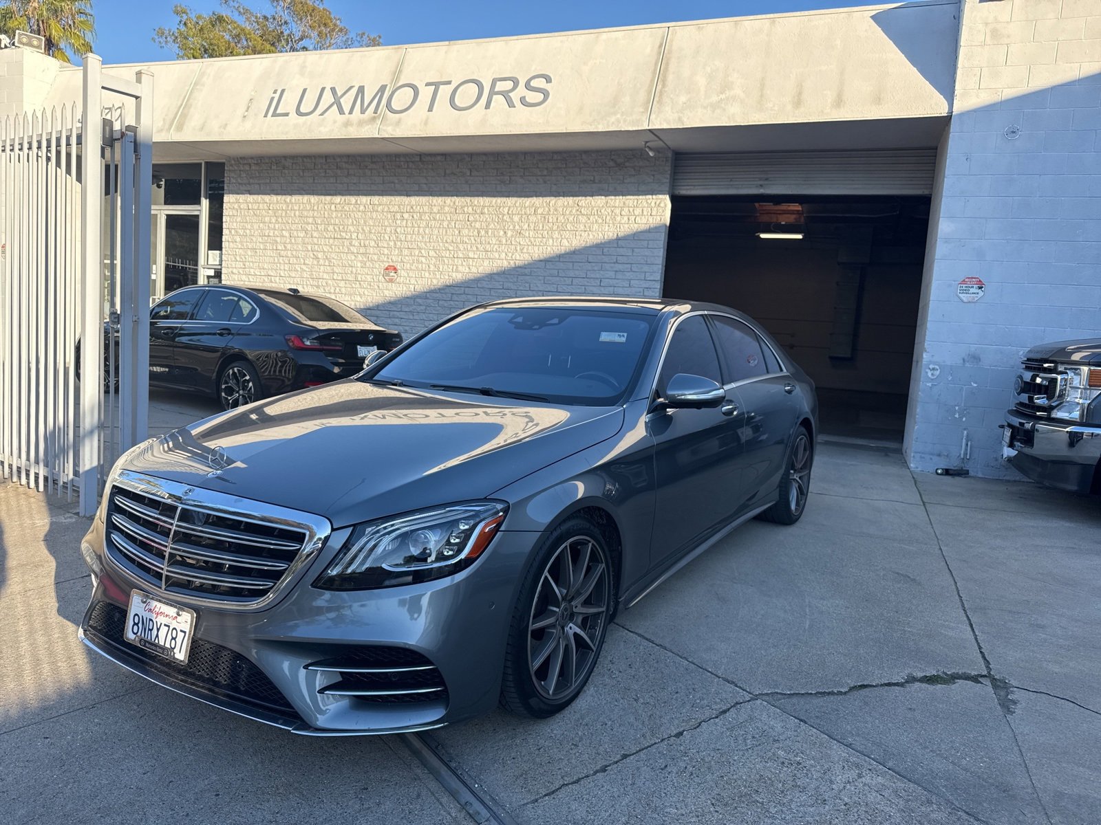 Used 2019 Mercedes-Benz S 450 4MATIC Sedan image 1
