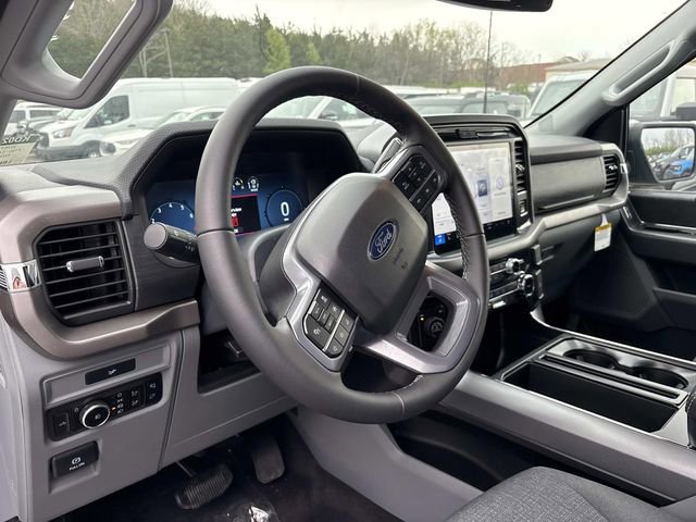 New 2026 Ford F150 XLT w/ Equipment Group 302A MID AWD/4WD image 24