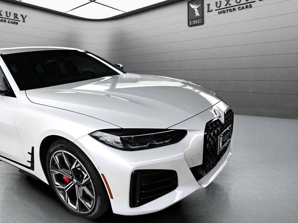 Used 2024 BMW 430i Gran Coupe xDrive w/ M Sport Package (Priority 1) AWD/4WD image 11