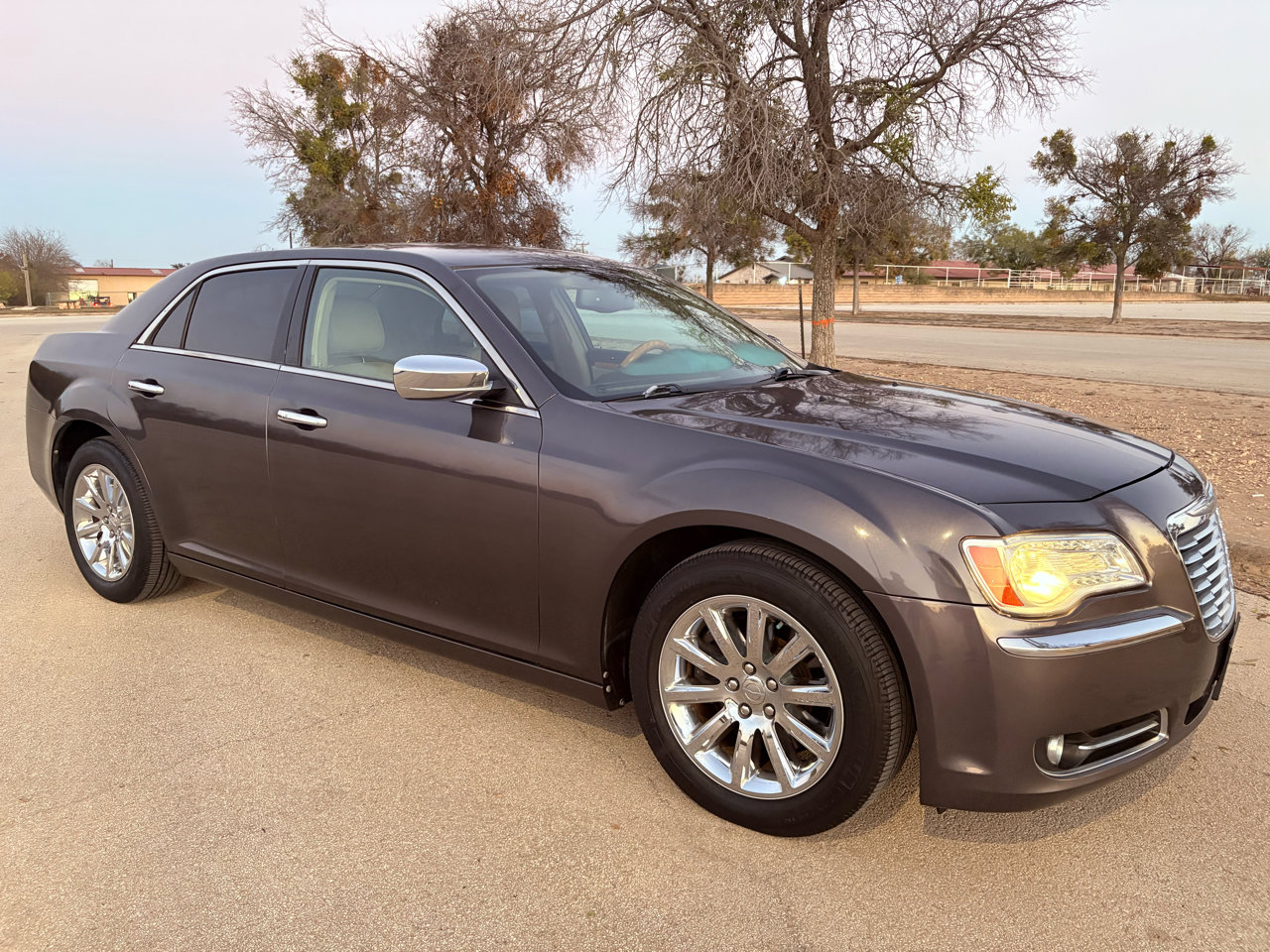 Used 2013 Chrysler 300 C image 51