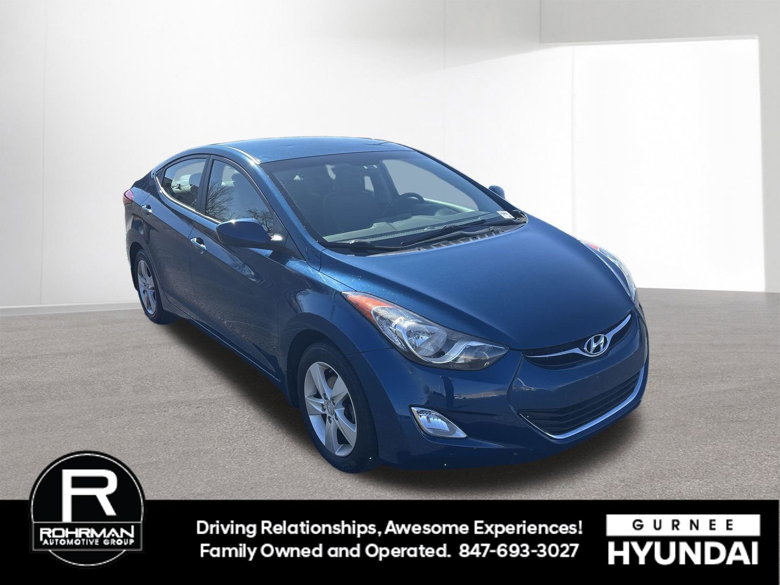 Used 2013 Hyundai Elantra GLS w/ Preferred Pkg FWD image 2