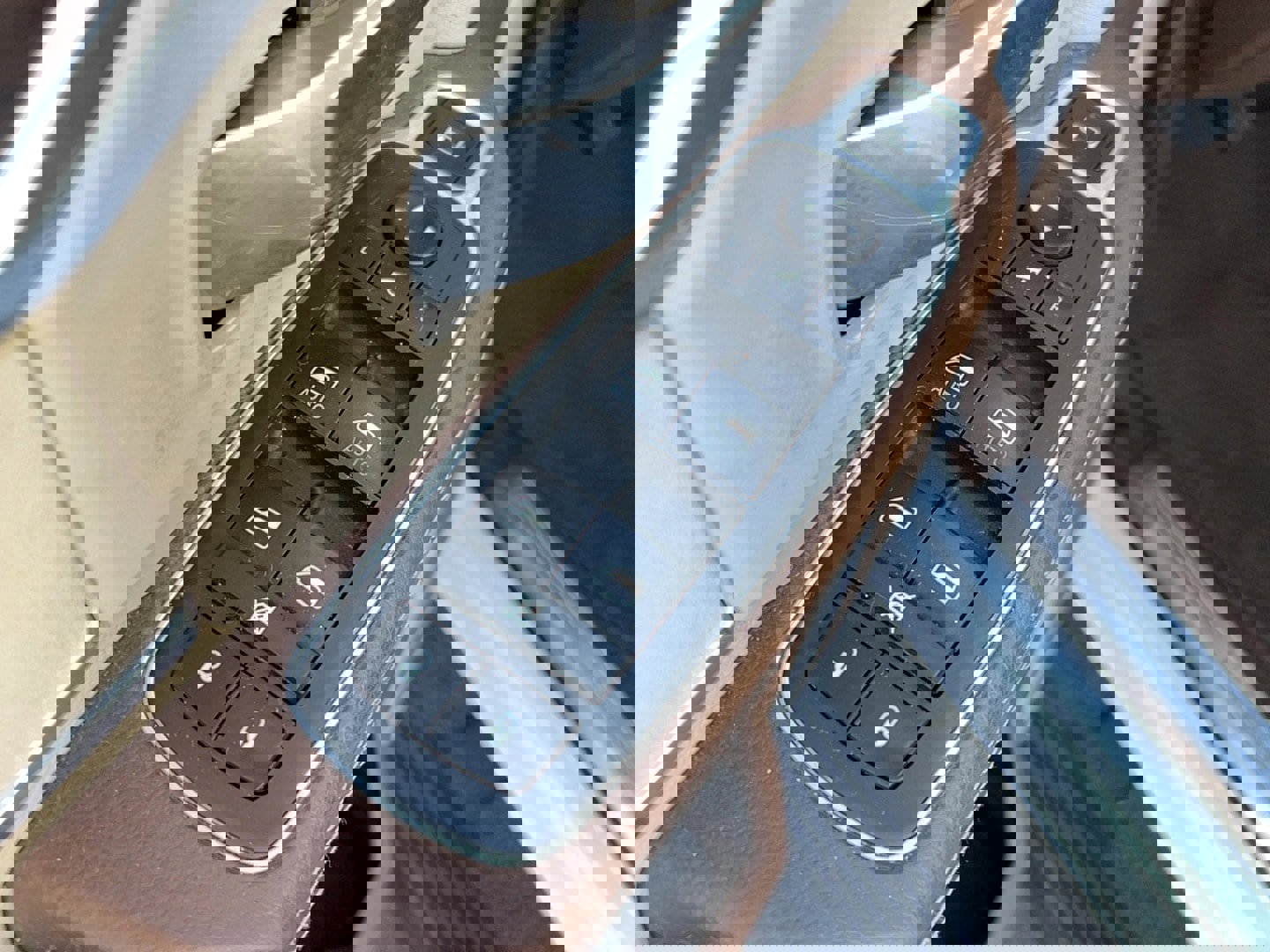 Used 2020 RAM 2500 Laramie image 17