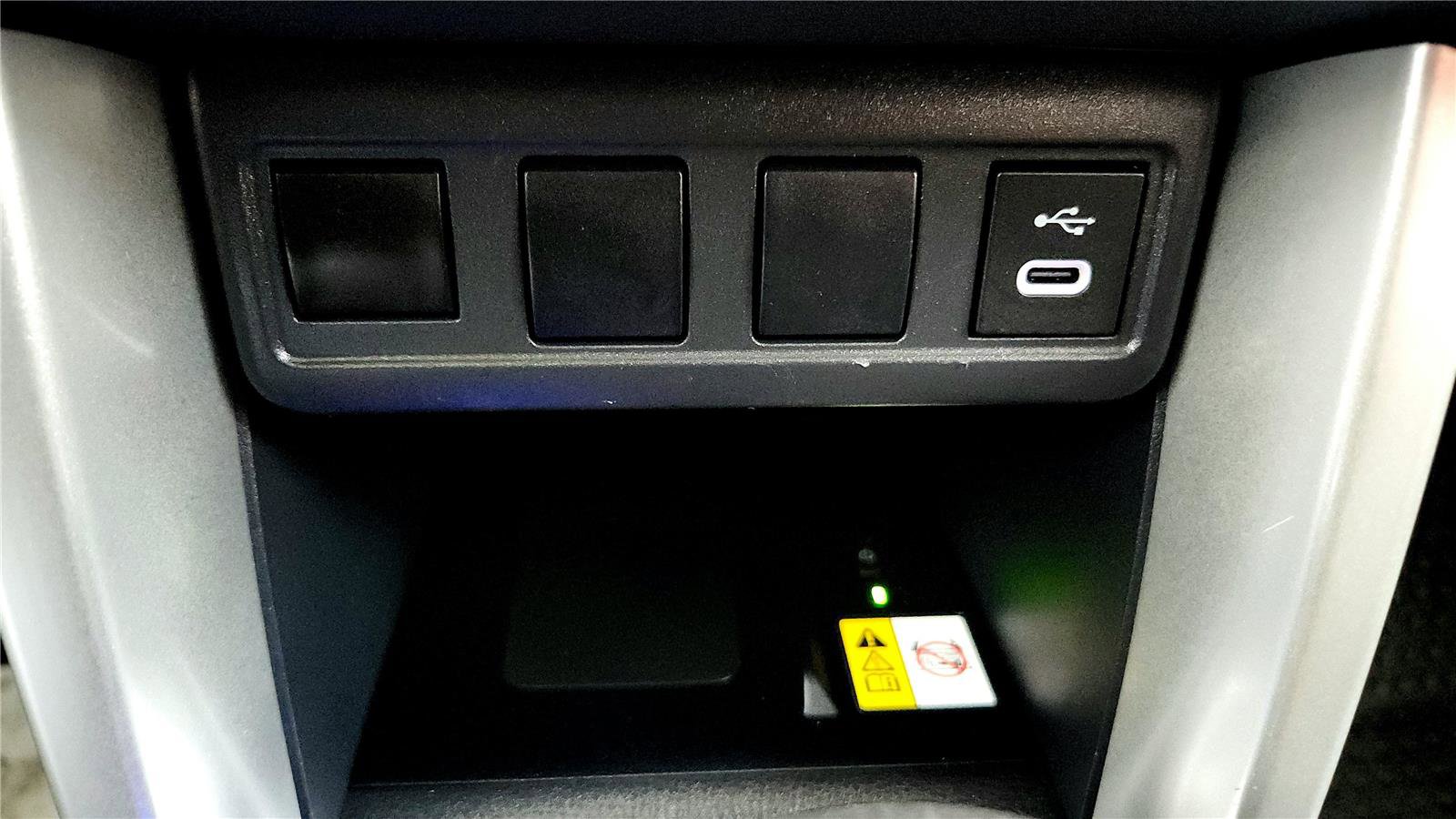 Used 2023 Toyota Corolla Cross LE w/ Moonroof Package image 34