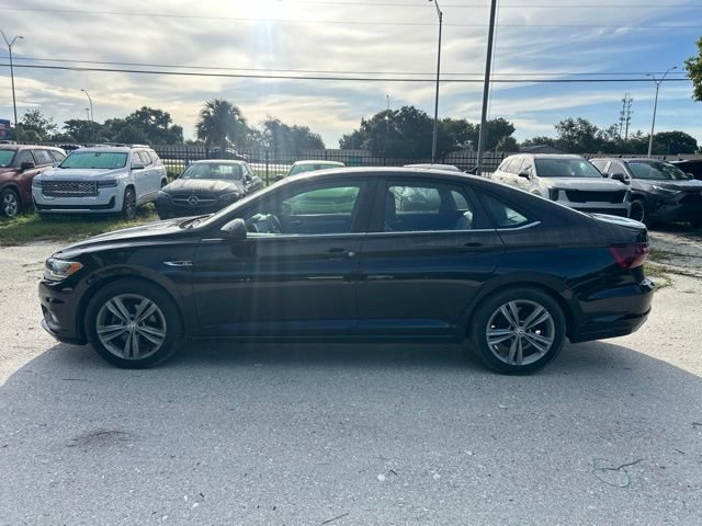 Used 2020 Volkswagen Jetta R-Line w/ R-Line Cold Weather Package FWD image 16