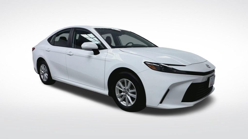 Used 2025 Toyota Camry LE w/ Convenience Package AWD/4WD image 2