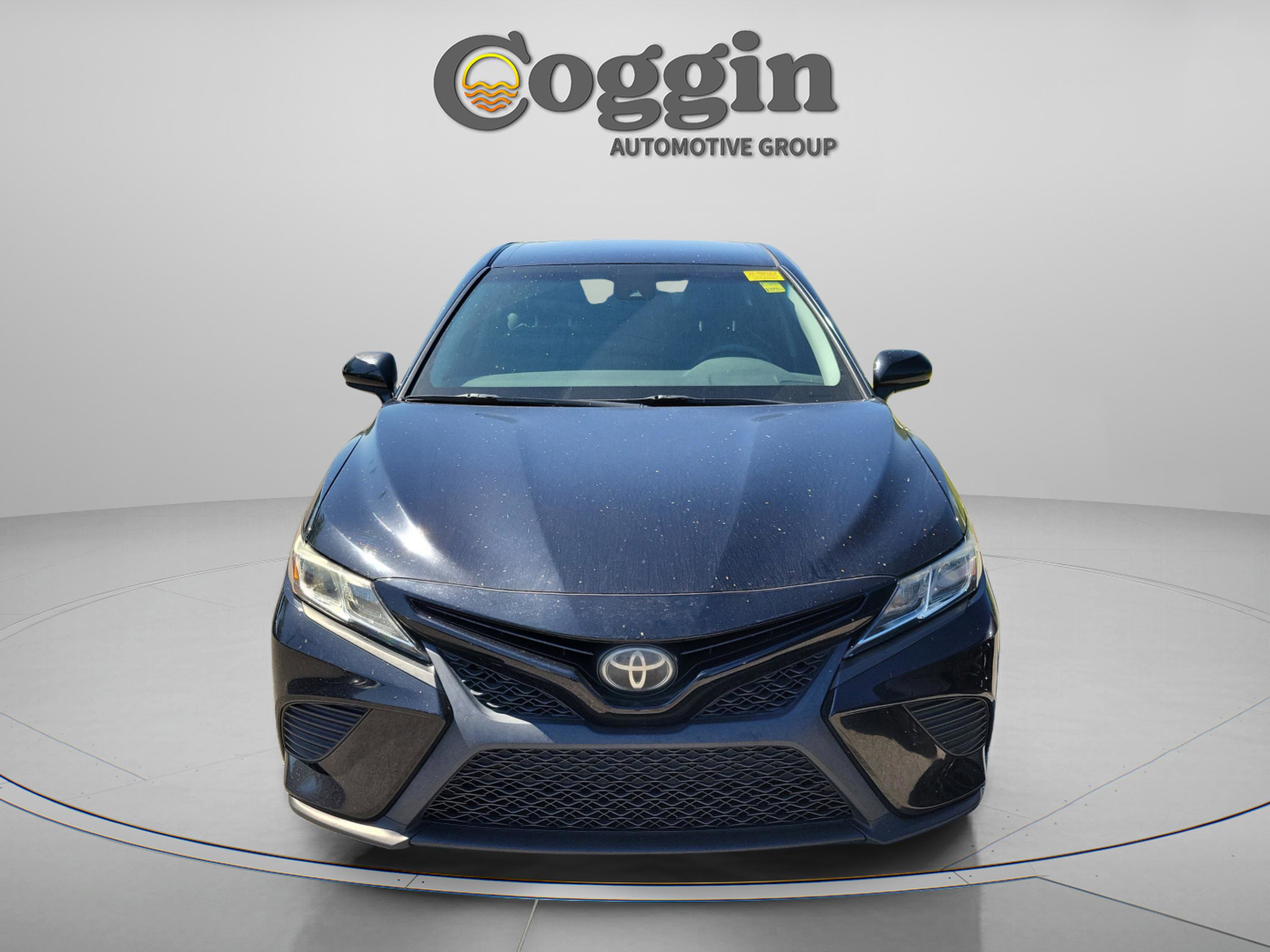 Used 2018 Toyota Camry SE FWD image 9