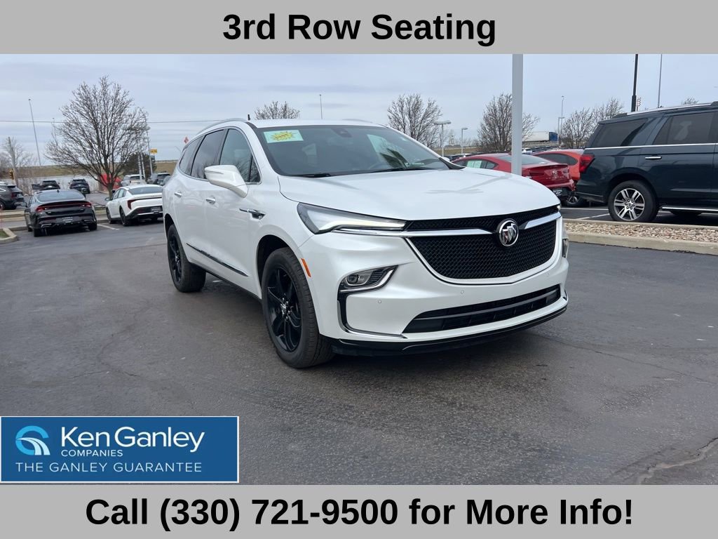 Used 2024 Buick Enclave Essence w/ Sport Touring Edition image 5