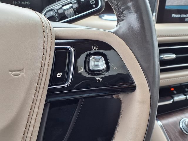 Certified 2022 Lincoln Aviator Reserve w/ Equipment Group 201A RWD image 16
