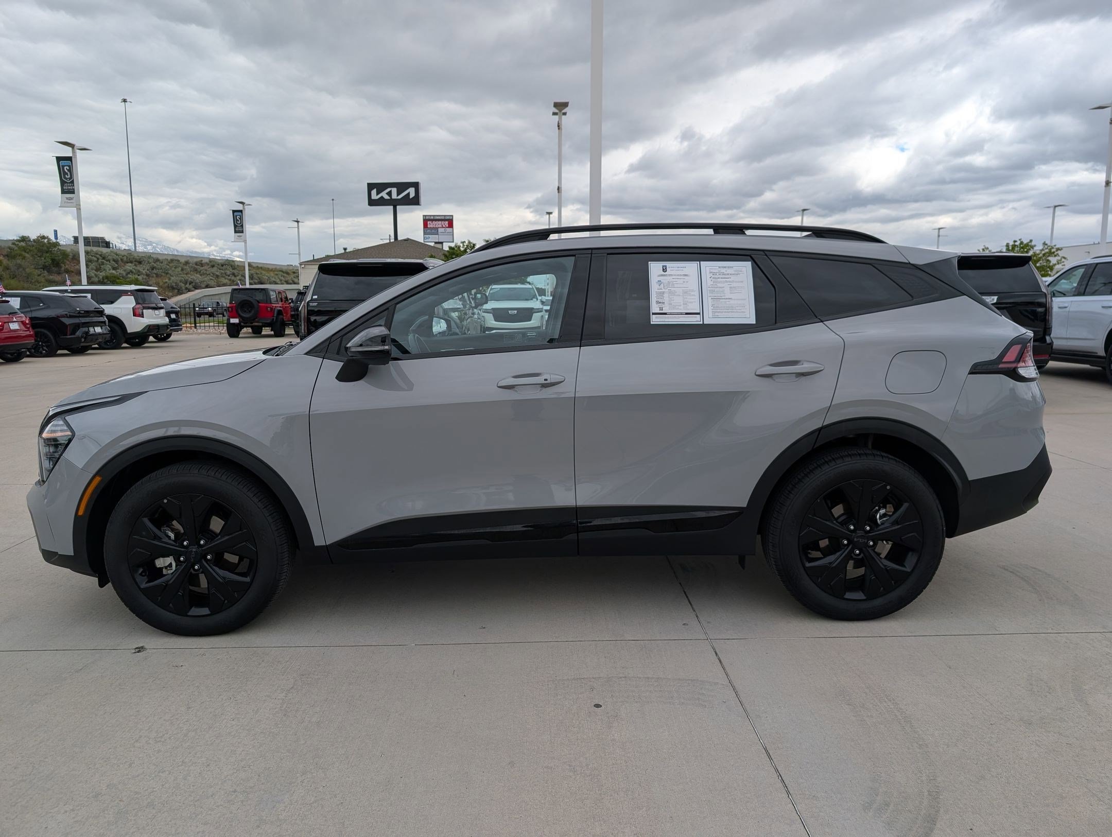 Certified 2025 Kia Sportage X-Line w/ Premium Package AWD/4WD image 2