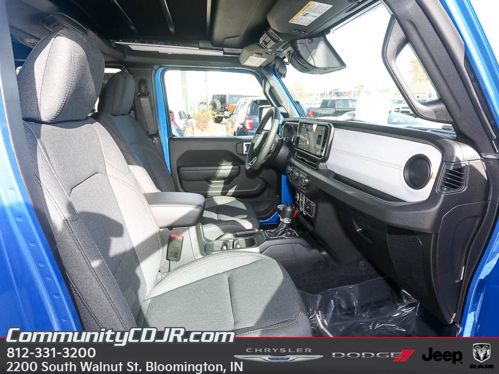 New 2026 Jeep Wrangler Unlimited Sport AWD/4WD image 19