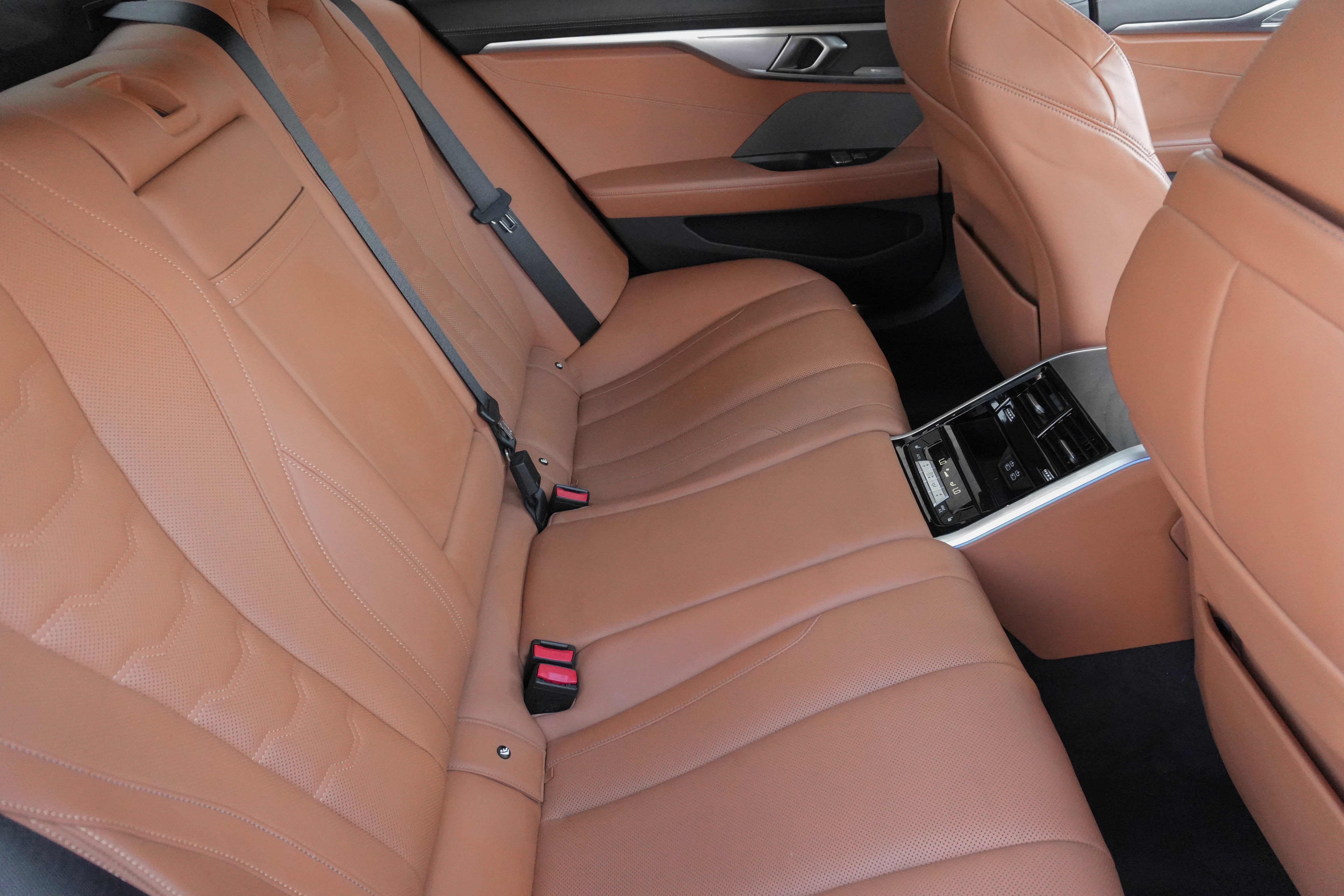 Certified 2023 BMW 840i Gran Coupe 840i Gran Coupe w/ Comfort Seating Package image 31