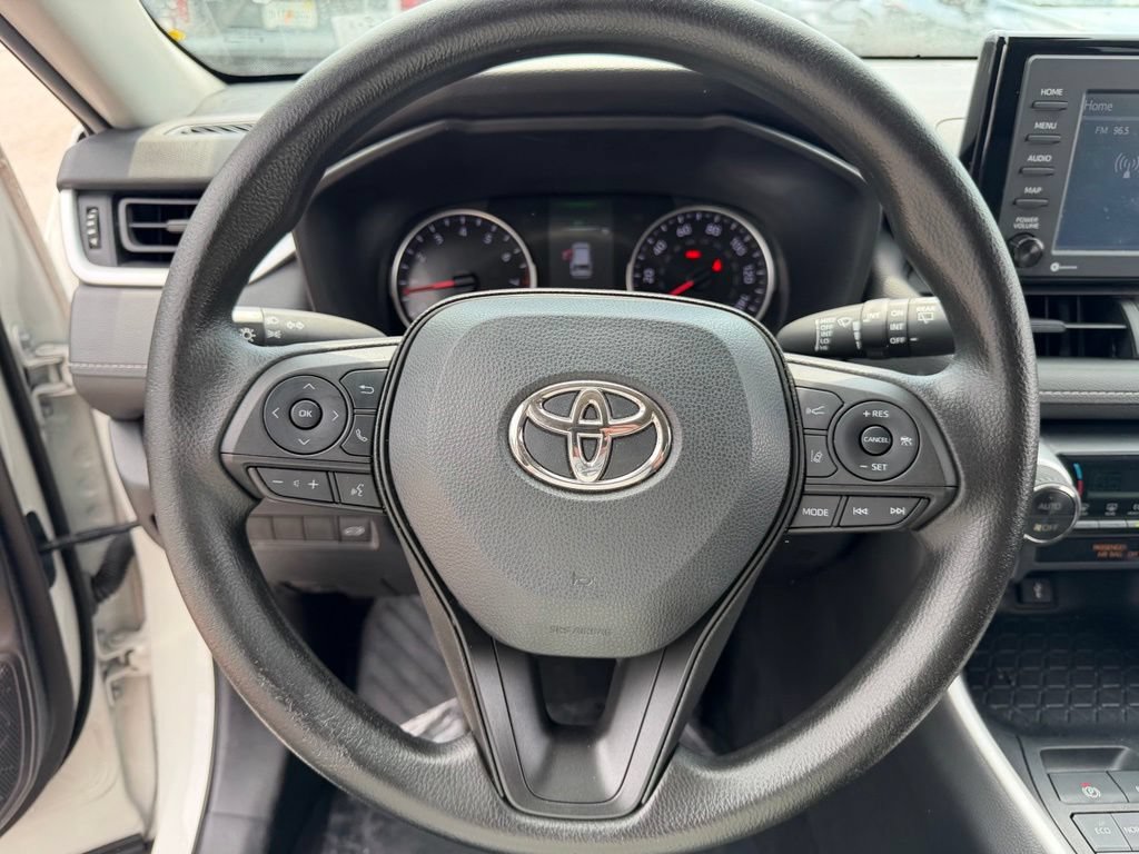 Used 2022 Toyota RAV4 XLE w/ Convenience Package FWD image 24