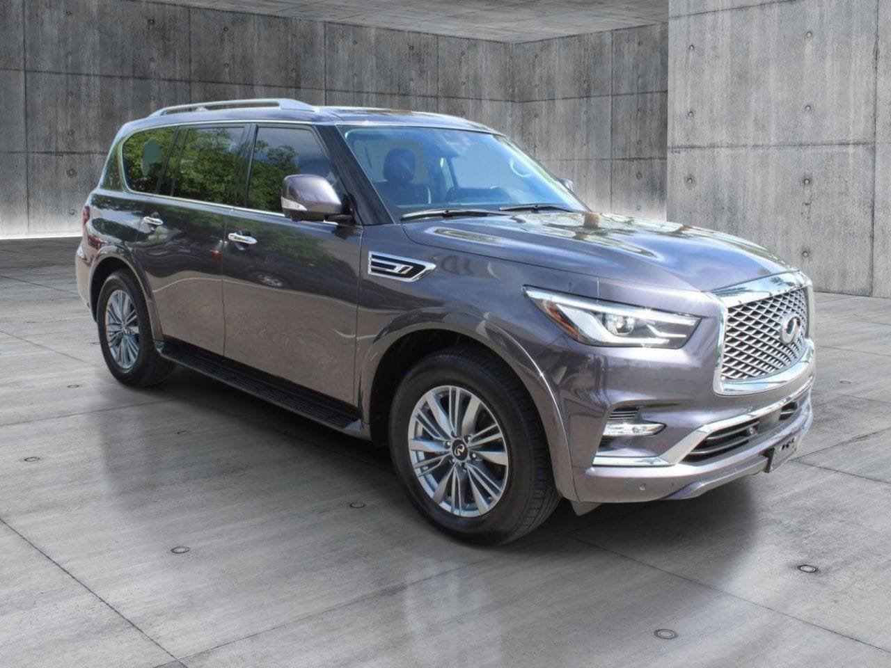 Used 2024 INFINITI QX80 Luxe AWD/4WD image 7