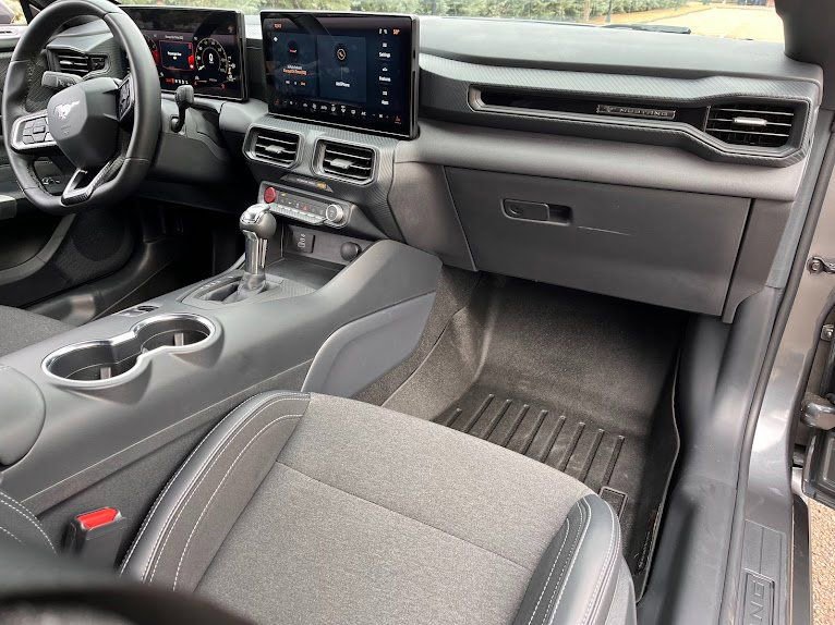 Used 2024 Ford Mustang Coupe image 40