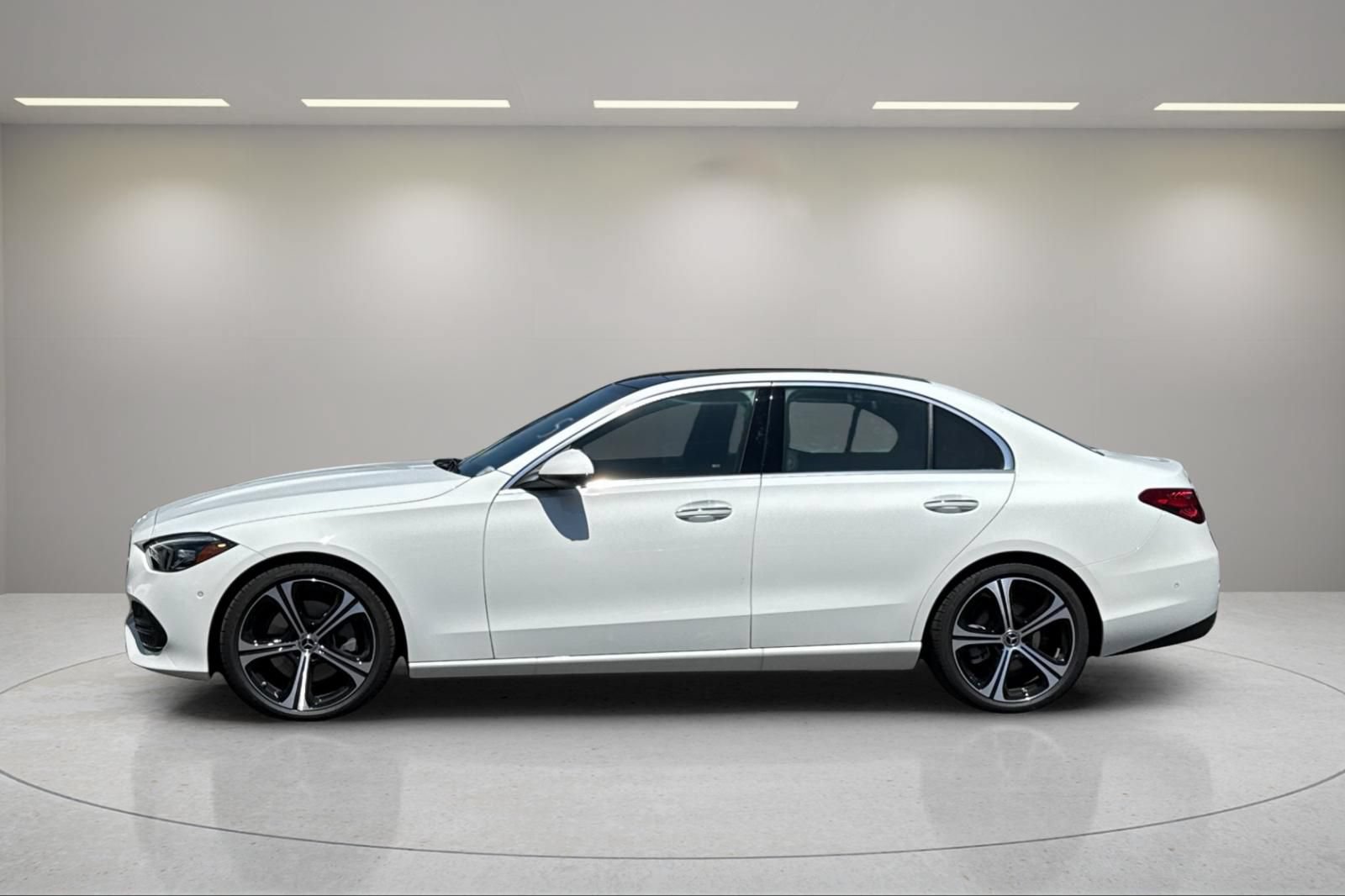 Used 2025 Mercedes-Benz C 300 4MATIC Sedan image 7