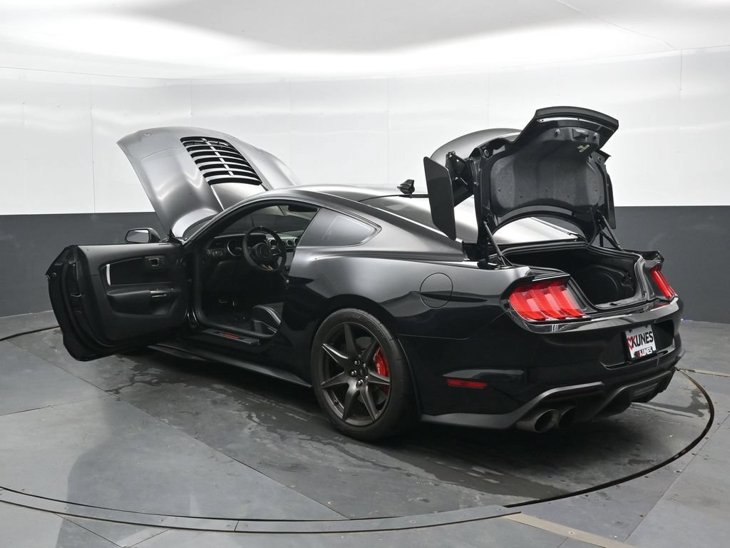 Used 2020 Ford Mustang Shelby GT500 w/ Carbon Fiber Track Pack RWD image 50