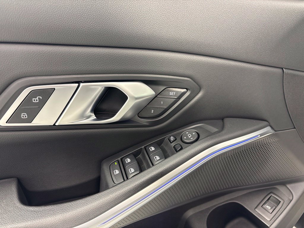 Used 2022 BMW M340i xDrive w/ Premium Package AWD/4WD image 13