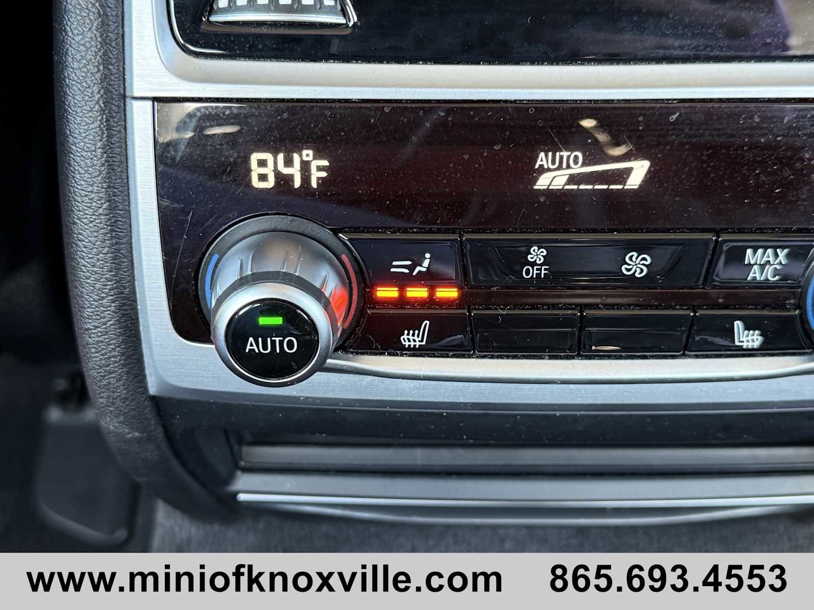 Used 2019 BMW 740i w/ Cold Weather Package image 37