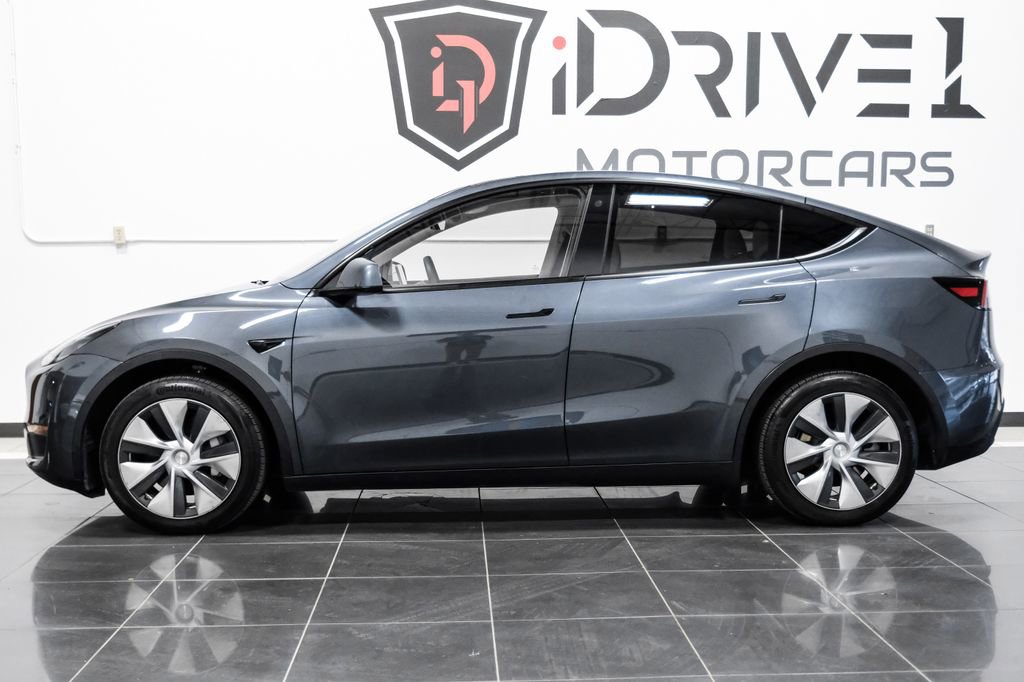 Used 2023 Tesla Model Y Long Range AWD/4WD image 12