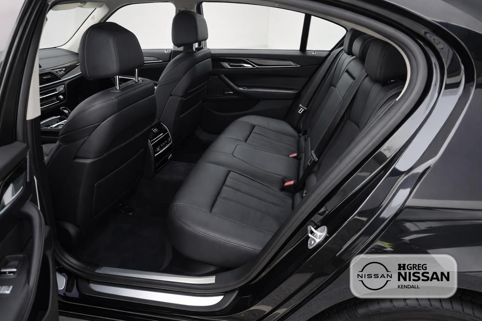 Used 2019 BMW 740i xDrive w/ Executive Package AWD/4WD image 15