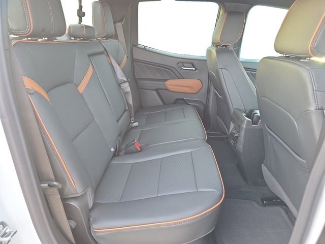 New 2026 GMC Canyon AT4 w/ AT4 Premium Package image 18
