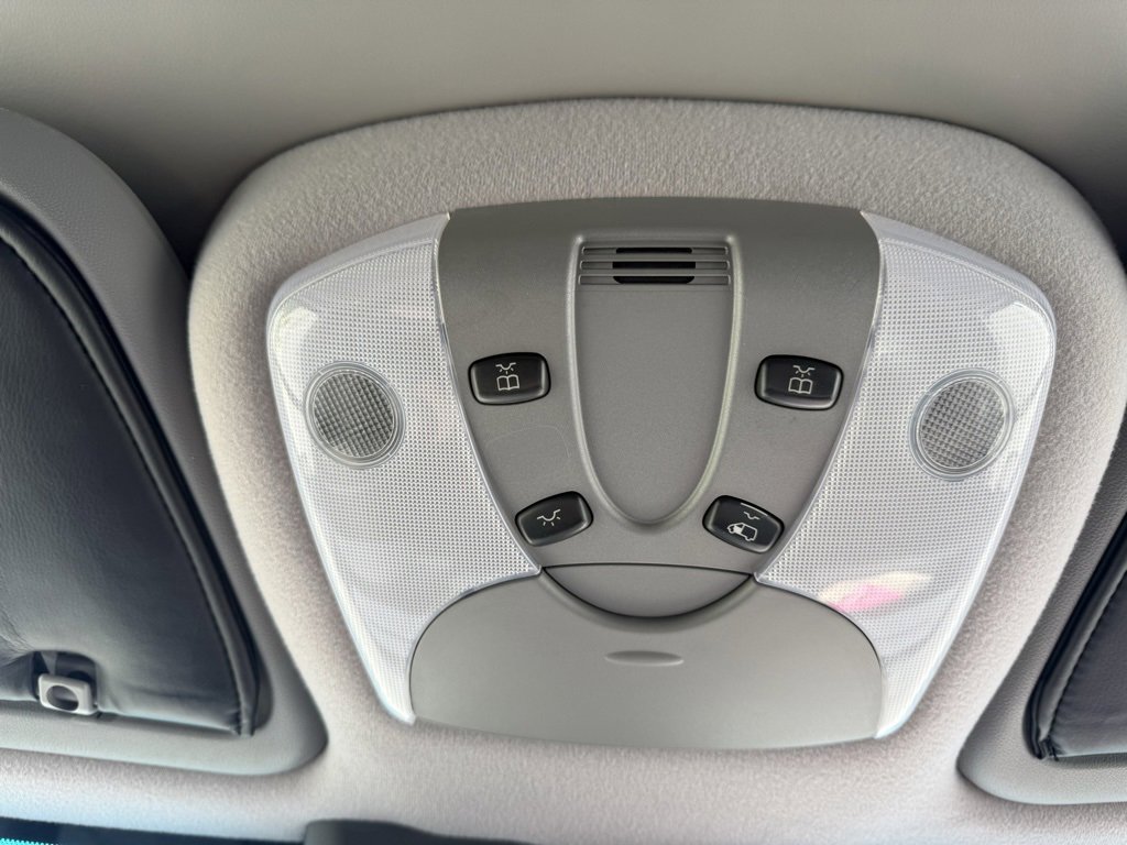 Used 2016 Mercedes-Benz Sprinter 3500 image 31