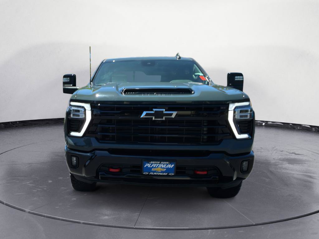 Used 2025 Chevrolet Silverado 2500 LT w/ Trail Boss Package AWD/4WD image 4