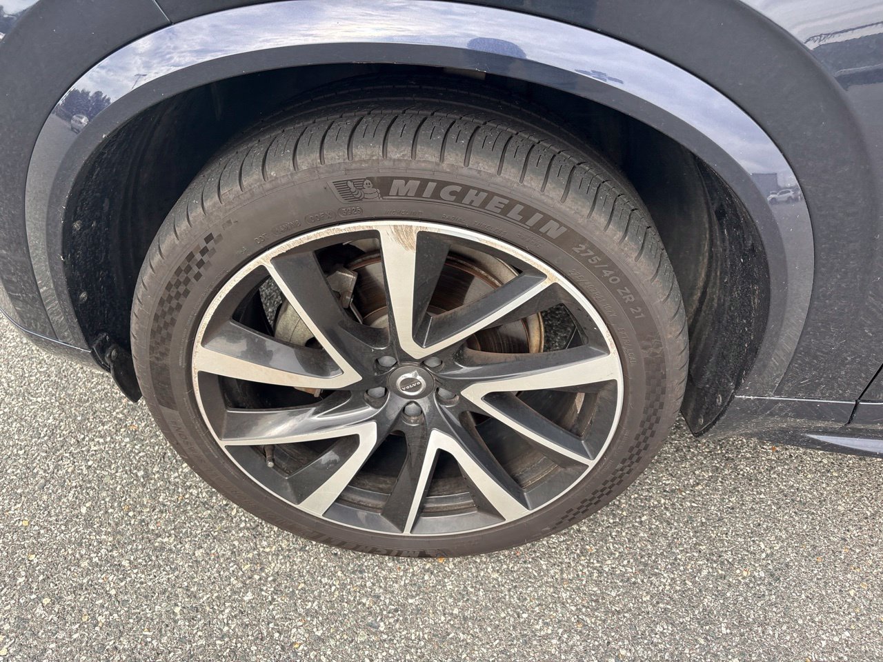 Used 2019 Volvo XC90 T6 Momentum AWD/4WD image 11