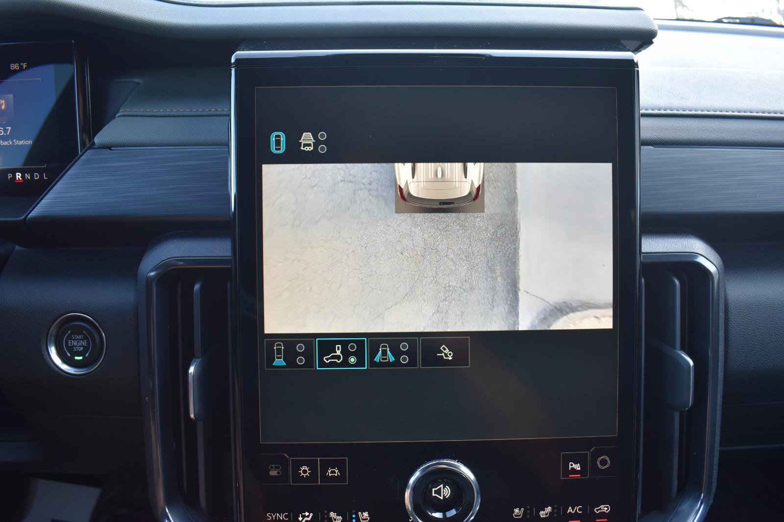 Used 2026 GMC Acadia AT4 w/ Luxury Package AWD/4WD image 45